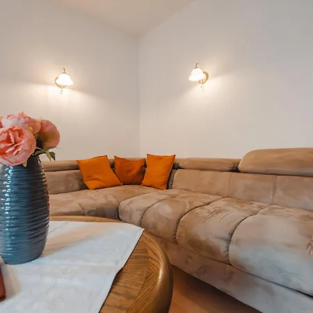 Ferienappartment Brandner-4 By Interhome